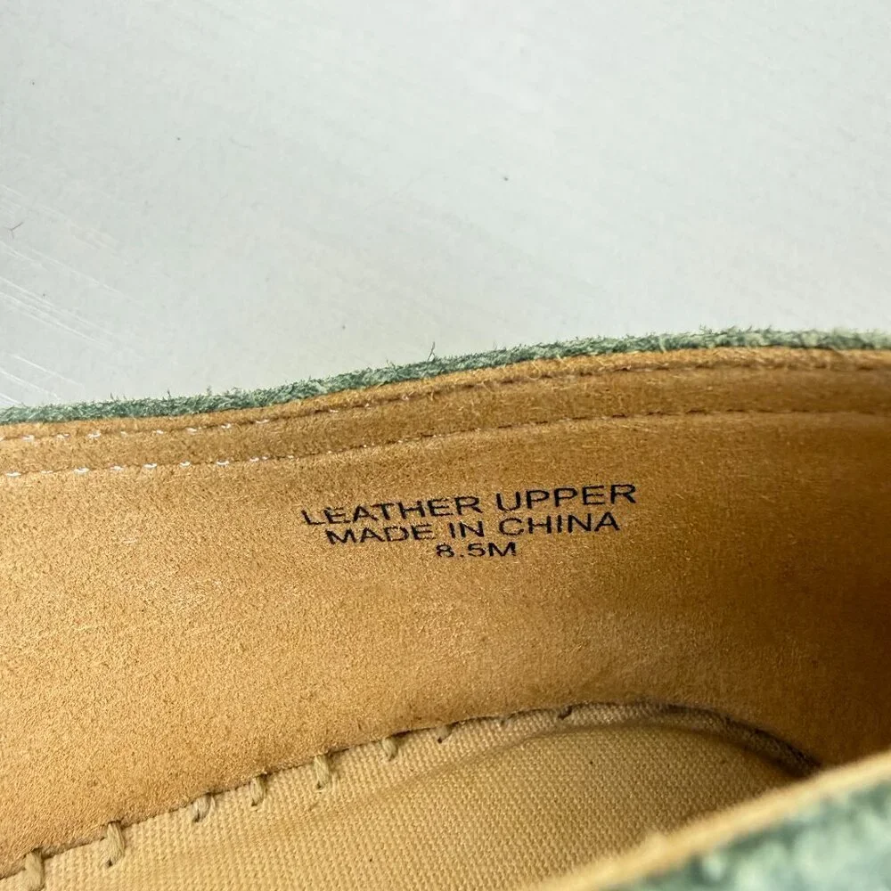 EUC Tablots Izzy Sage Green Floral Suede Espadrille Flats